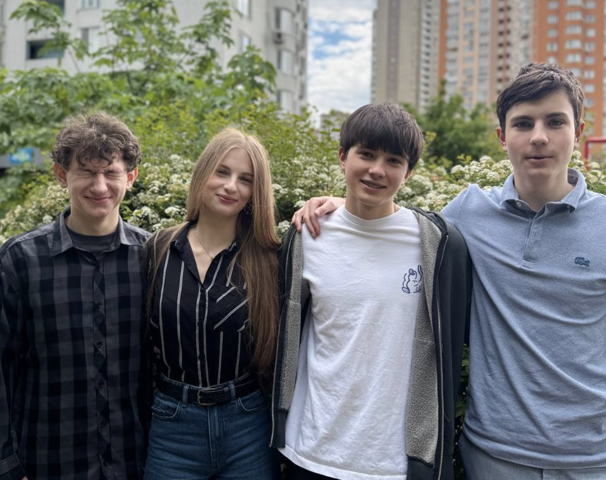 Середня та старша школа